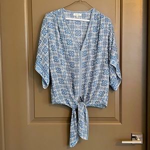 Max Studio Blue Printed Tie Front Top💙
